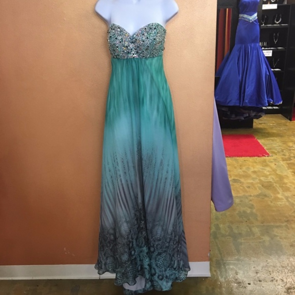 Long Strapless Terani Couture Gown New with Tags